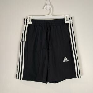 Adidas 3 stripes Chelsea athletic running gym shorts mens Small BRAND NEW